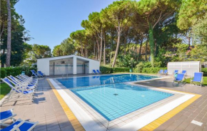Beautiful home in Bibione with 2 Bedrooms